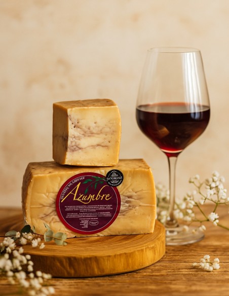 Queso de oveja curado en vino Azumbre