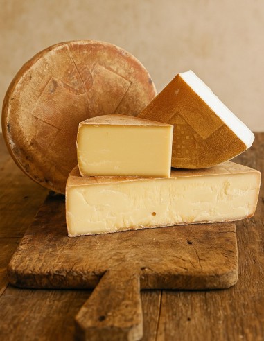 Queso de vaca Montchic Old Talent