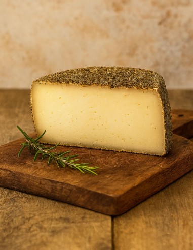 Queso de oveja curado con romero Castillo Peñas...