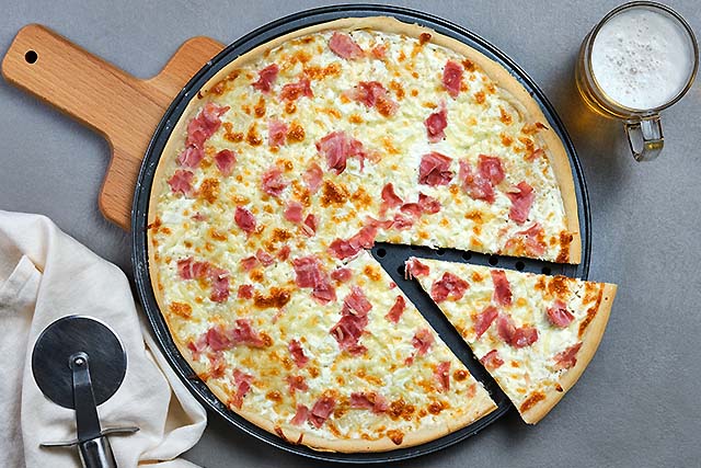 pizza de jamón york y queso